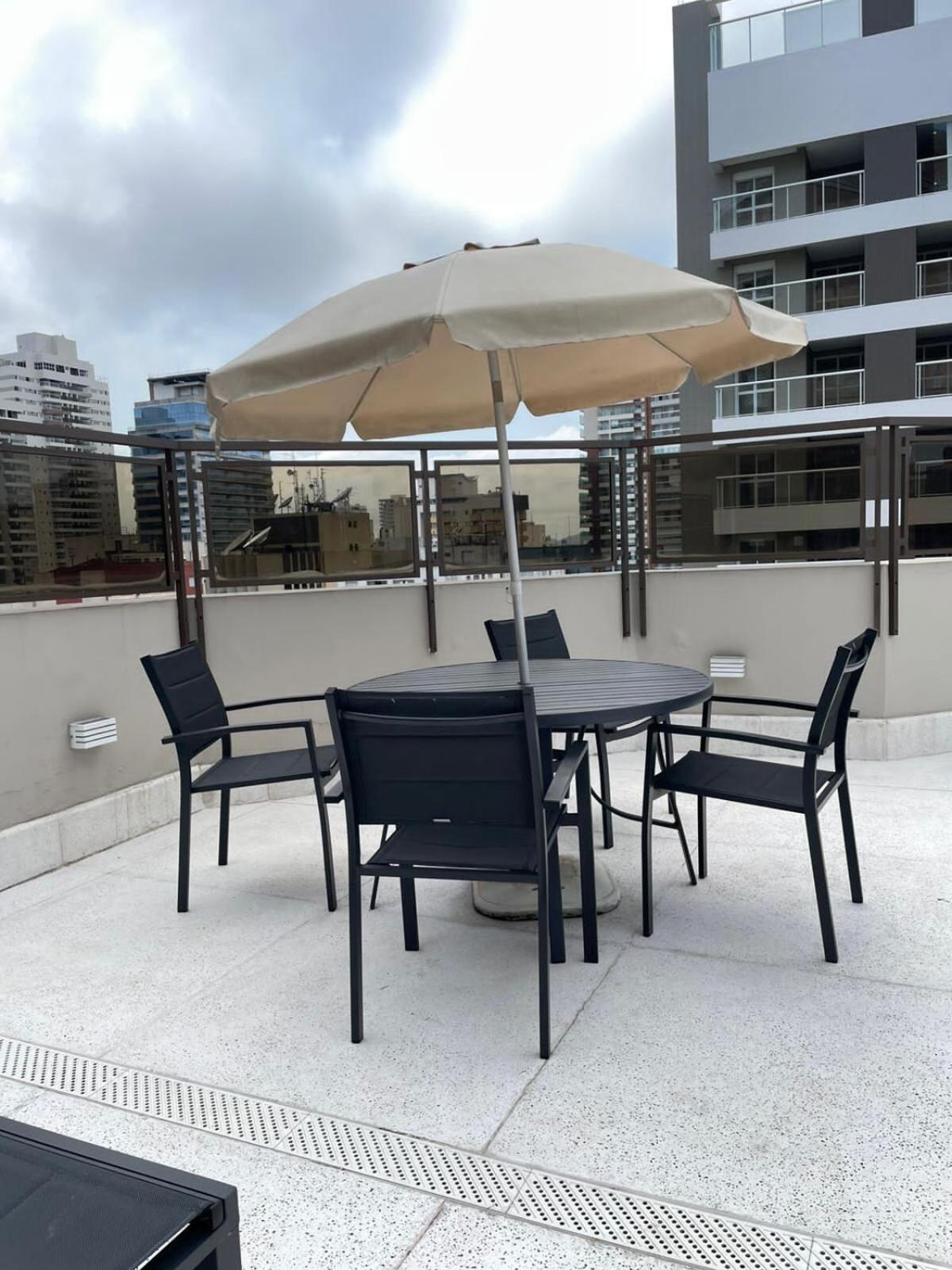 Flat No Hotel Cosmopolitan Com Estacionamento Gratis E Piscina Σάντος Εξωτερικό φωτογραφία